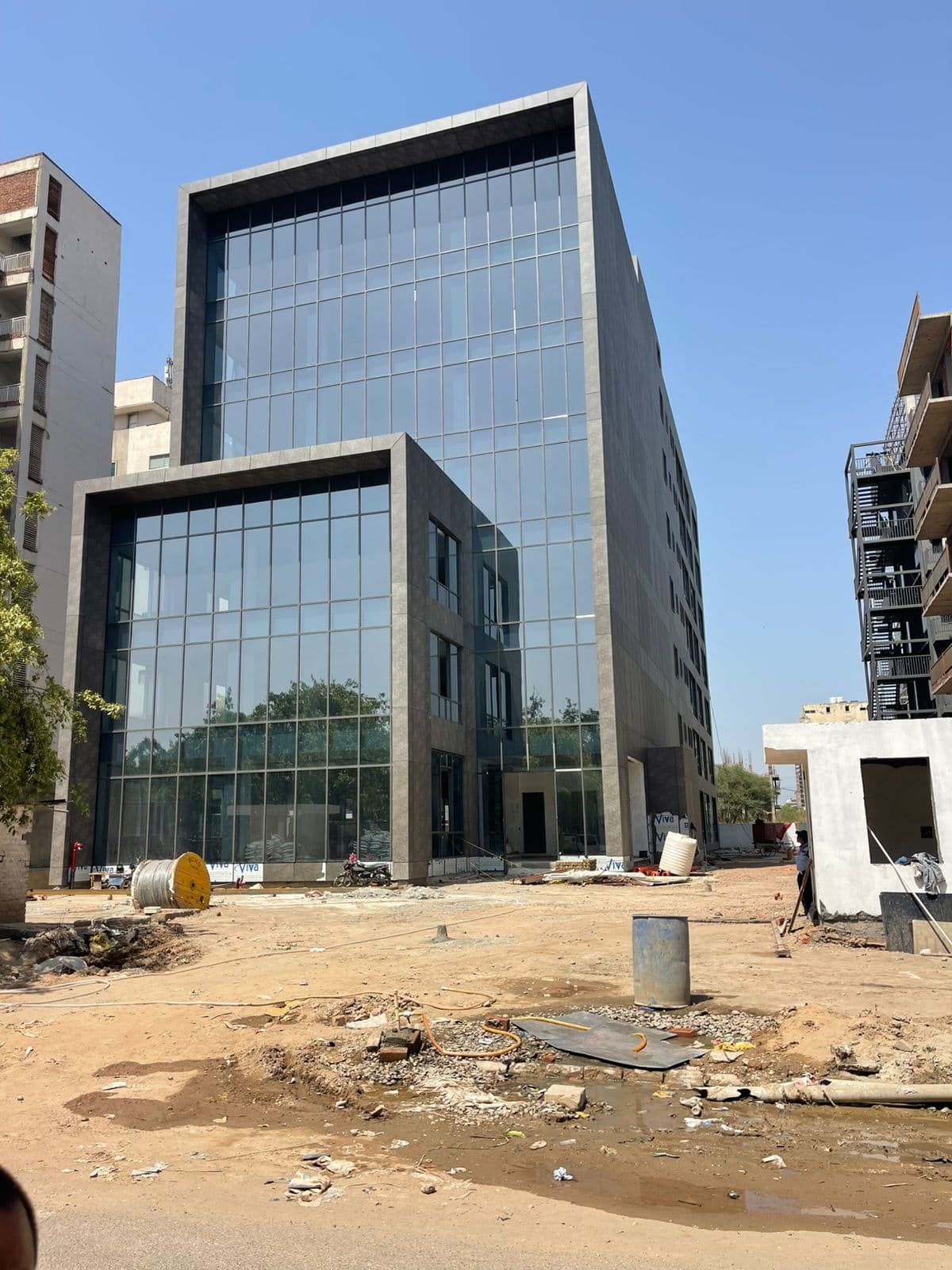 The Modern Office — Phase-8B Mohali